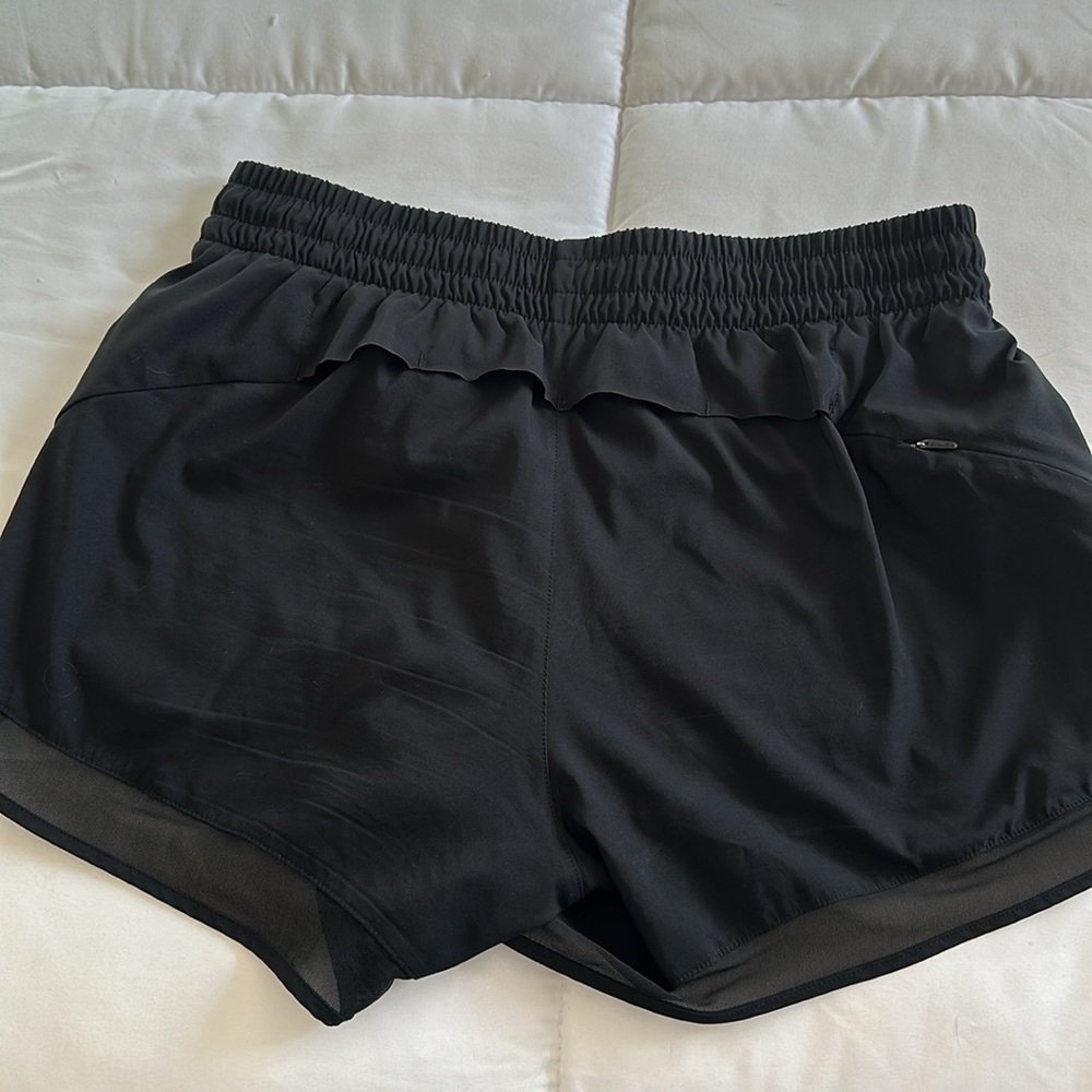 Athleta Mesh Racer Run Short 4” - Picture 2 of 3